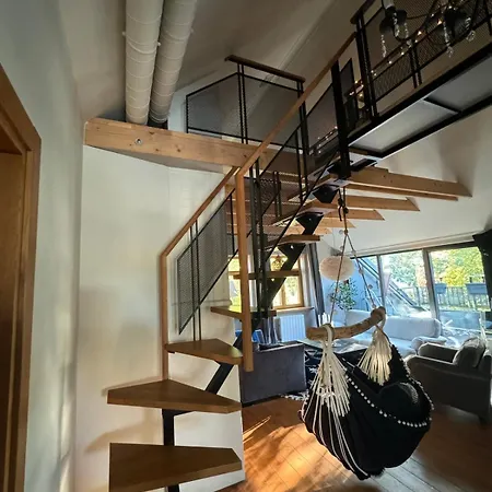 Апартаменты Cozy Riverside Penthouse Рига